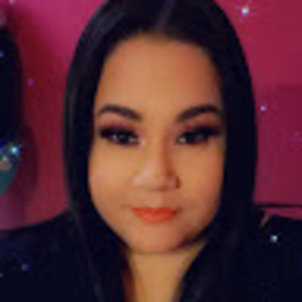Meet your Posher, Alejandra